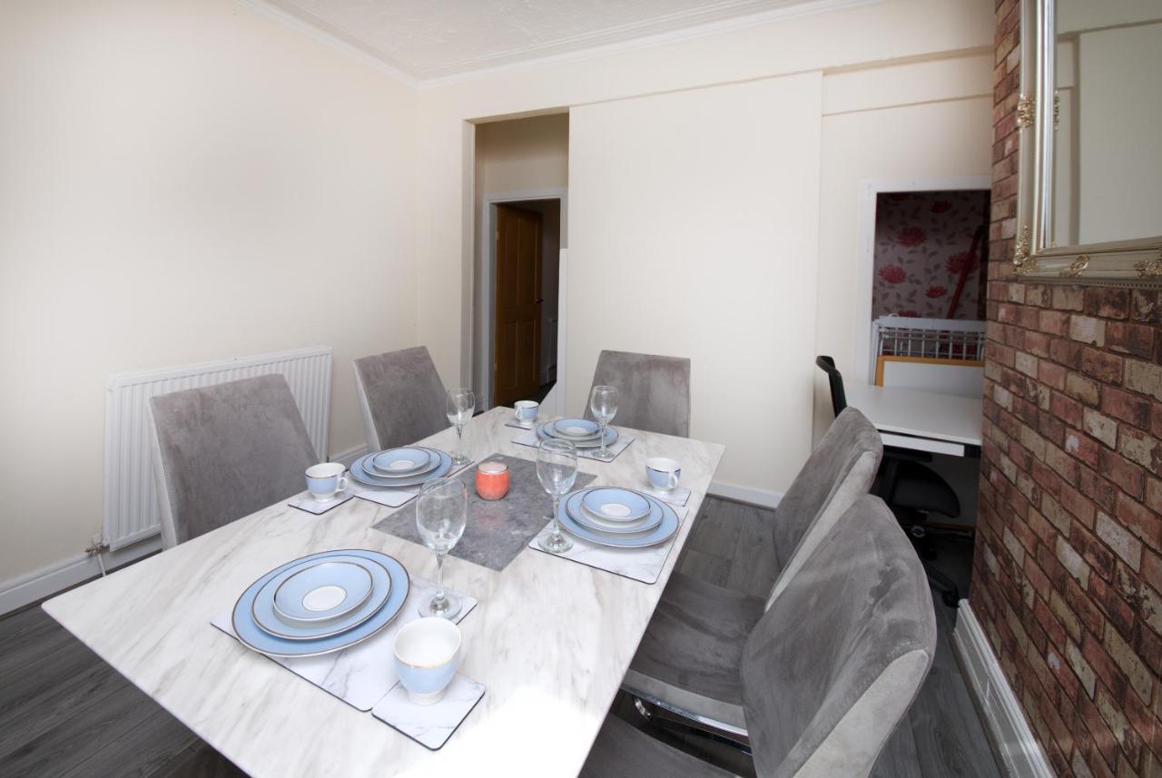 Crystal House 10Min To Manchester City Centre Ideal For Work And Leisure Exteriör bild